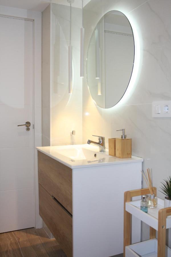 Apartamentos La Herradura Vinas 하로 외부 사진