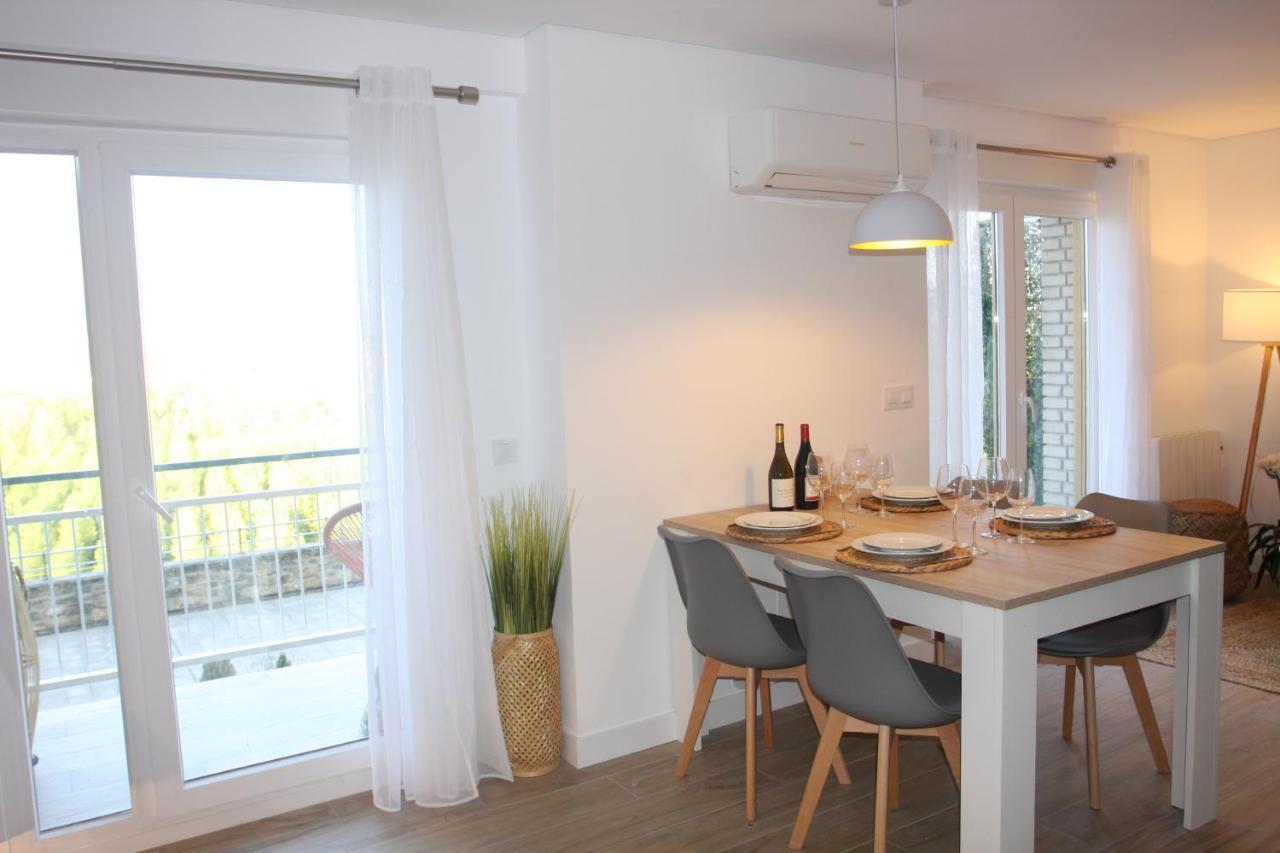 Apartamentos La Herradura Vinas 하로 외부 사진